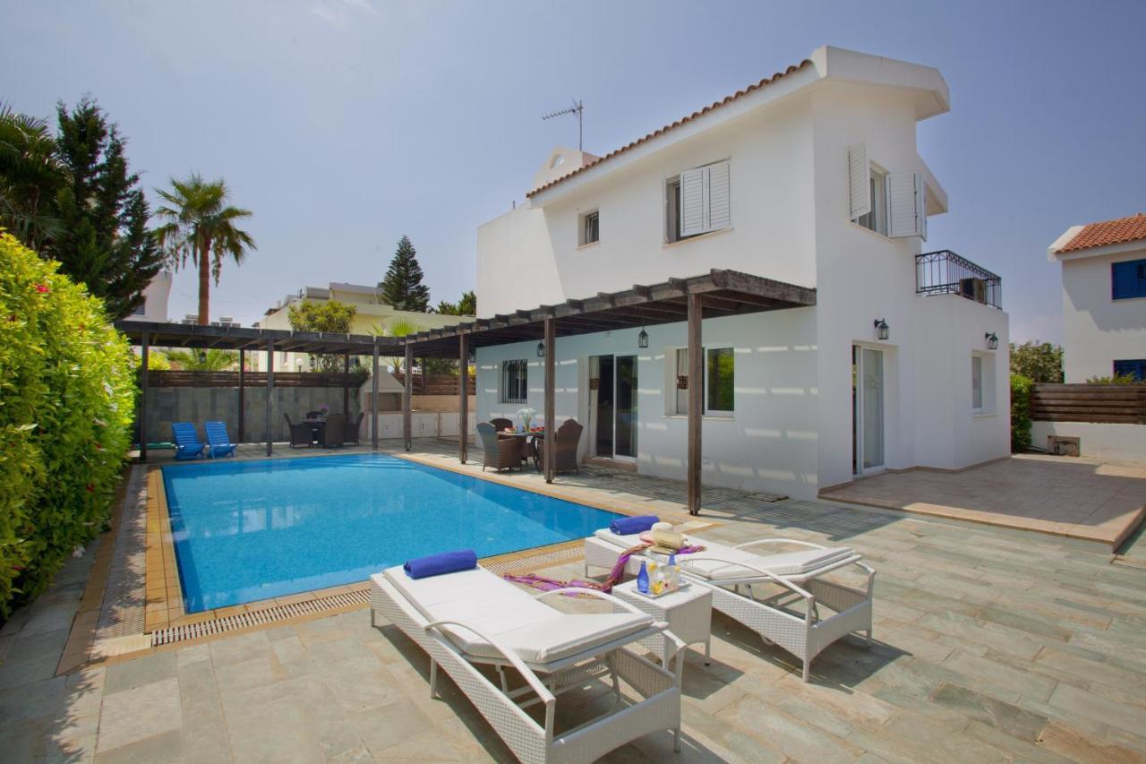 Villa Skyros Pernera Eksteriør bilde