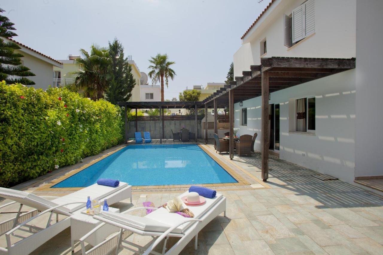 Villa Skyros Pernera Eksteriør bilde